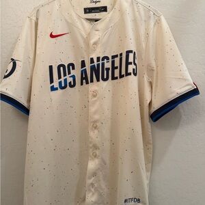RARE BNWOT Nike Dodgers City Connect Cream Jersey with Multicolor Speckles